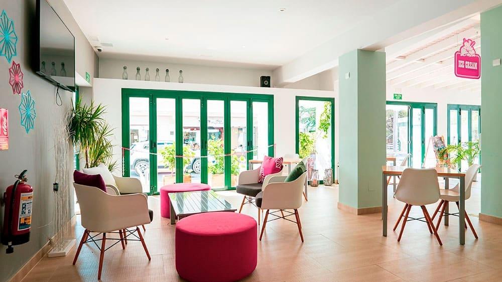 Hostal Rosales Es Pujols Dış mekan fotoğraf